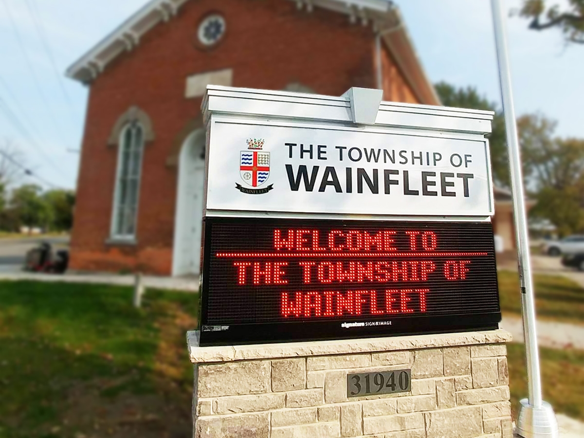 Wainfleet City Hall; 19mm, 2'5" x 7'3", Wainfleet, ON