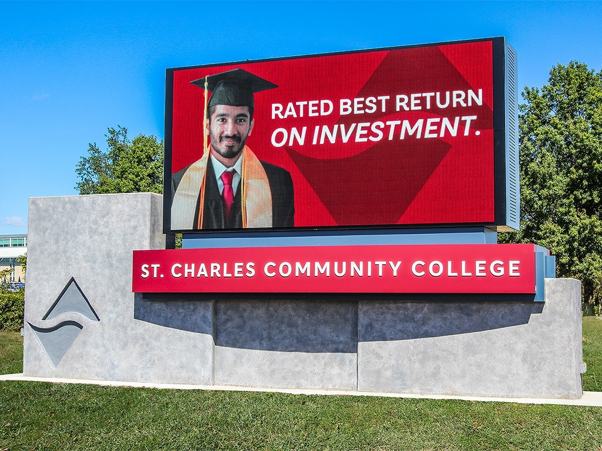 St. Charles Community College; 8mm, 8'4" x 17', Cottleville, MO